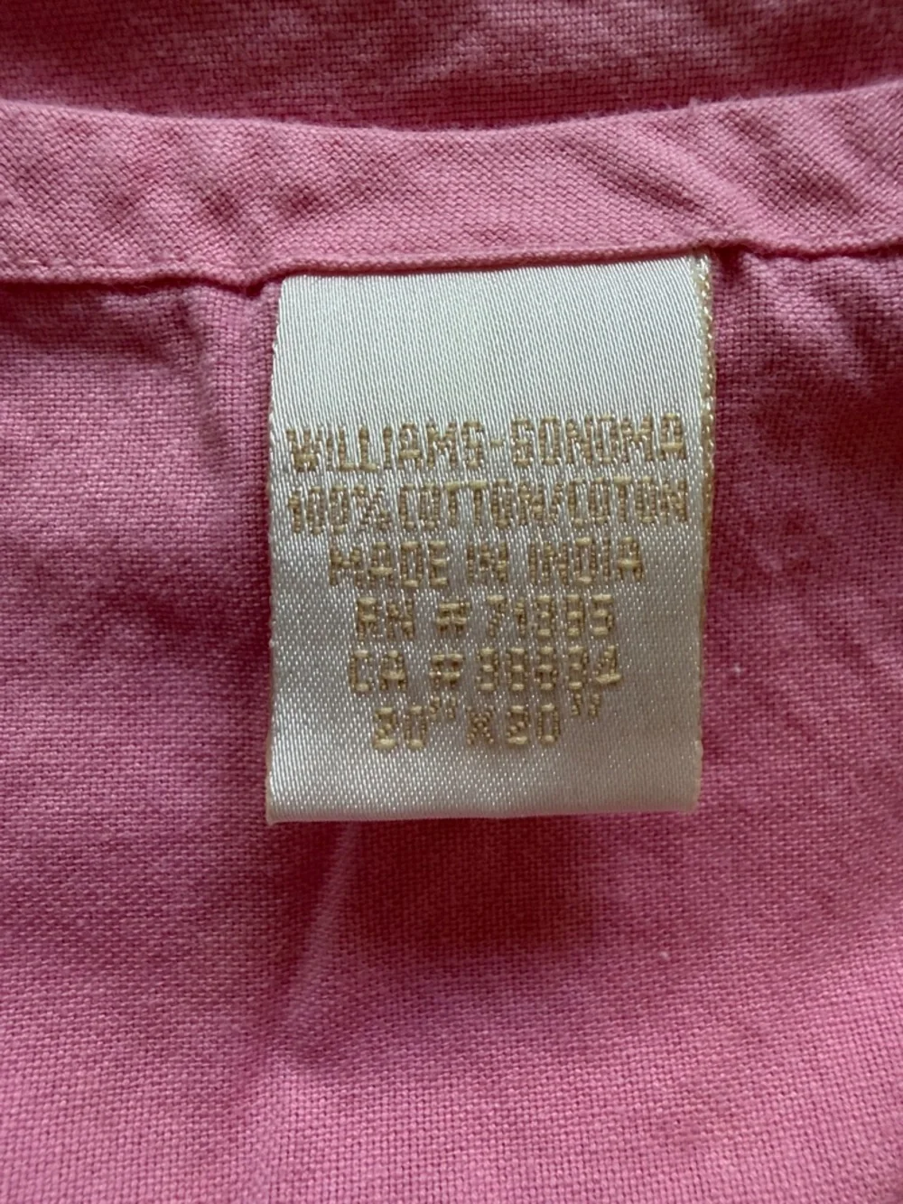 Williams Sonoma Pink Quilted Placemats and Napkins Set